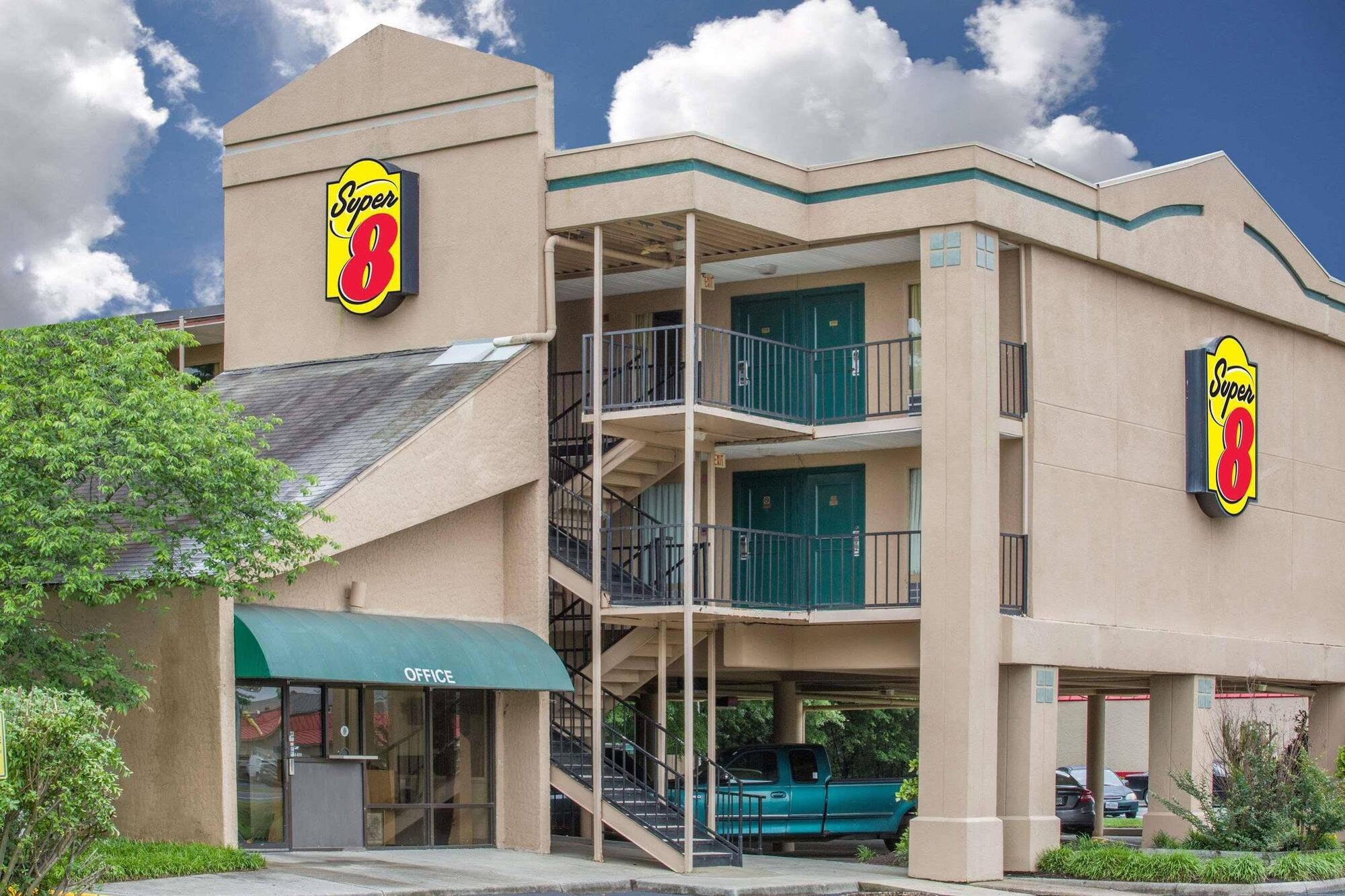 Super Inn Williamsburg Norge Exterior foto